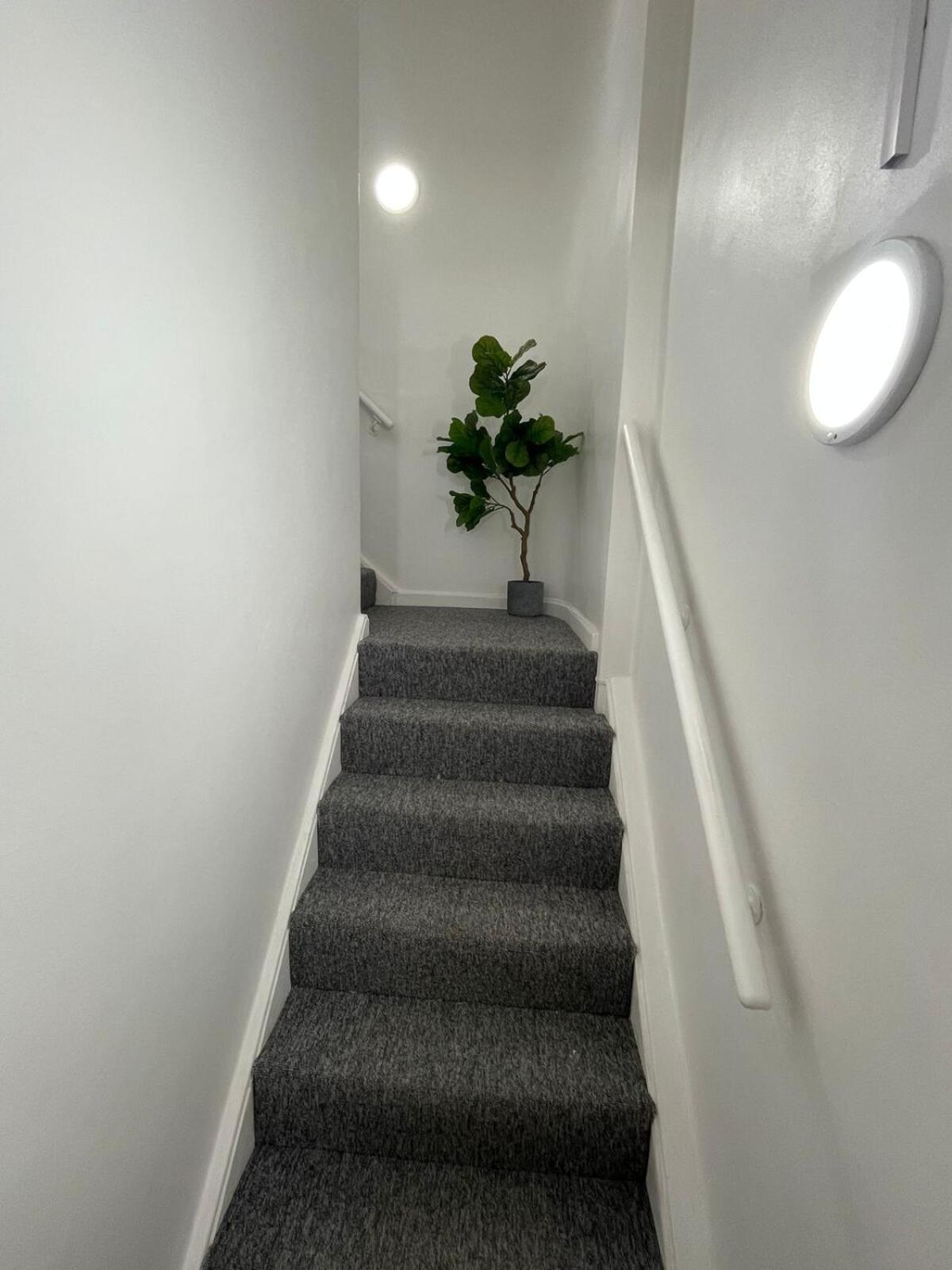 One Bedroom Flat B In Kentish Town Apartment London